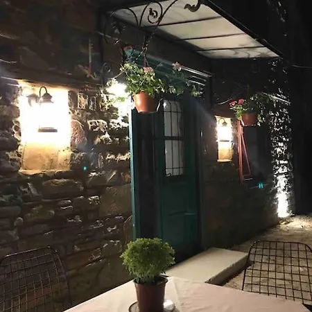 Tatil Evi Eski Bademlide Tarihi Tas Ev *
