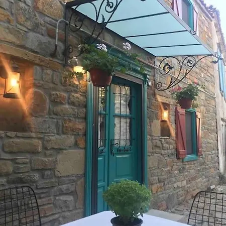 Eski Bademlide Tarihi Tas Ev